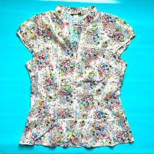 ❤️ 5/$25 H&M floral button up top